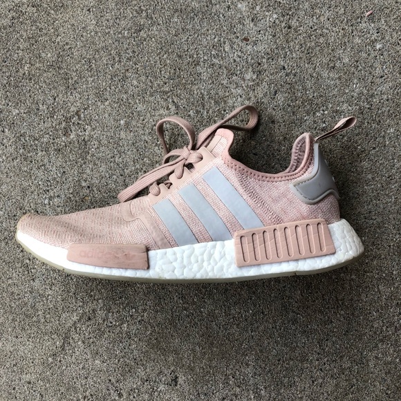 adidas Shoes - Adidas NMD_R1